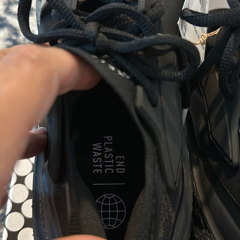 NWT Adidas Stella McCartney Ultraboost 23 - Picture 10 of 16